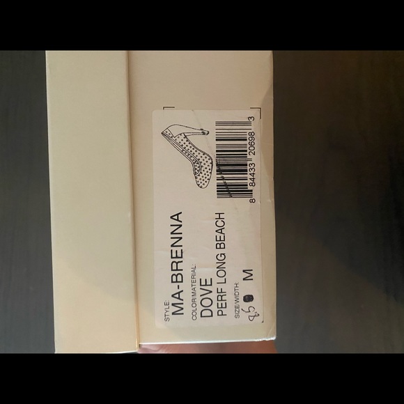 GUC Women’s BCBGmaxazria Heels 8.5 - Picture 3 of 3